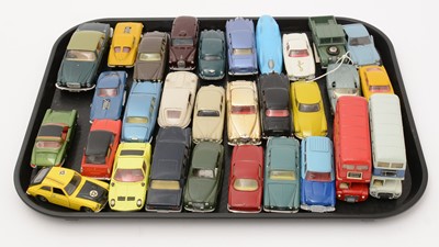 Lot 305 - Corgi Toys diecast model vehicles