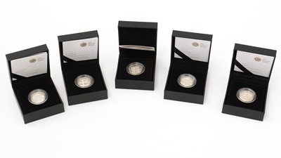 Lot 499 - The Royal Mint United Kingdom Silver Proof Piedfort £1 Coins