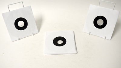 Lot 334 - 10 Britpop jukebox singles by Cast and Supergrass.