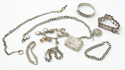 Lot 172 - A selection of silver and silver-coloured metal jewellery and a vesta case.