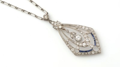 Lot 478 - A late 19th Century Belle Epoque sapphire and diamond pendant