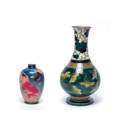 Lot 803 - Ginbari vase