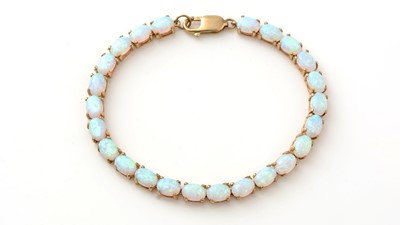 Lot 429 - An opal bracelet