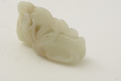 Lot 785 - Jade pebble carving