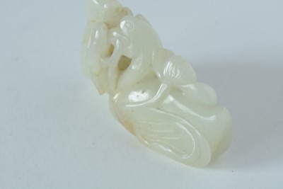 Lot 785 - Jade pebble carving