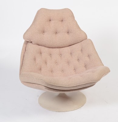 Lot 12 - Artifort by Geoffery Harcourt: A mid-Century swivel lounge chair