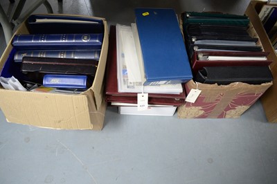 Lot 533 - A collection of First Day Covers and coins