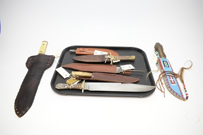 Lot 284 - A collection of daggers and other blades