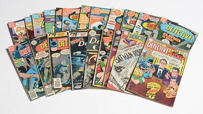 Lot 16 - Detective Comics by DC