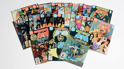 Lot 18 - Detective Comics by DC