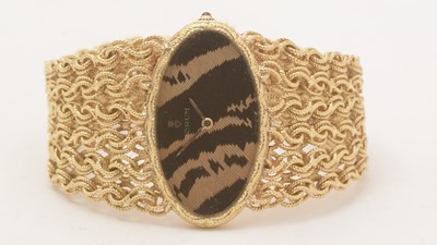Lot 561 - Corum: an 18ct yellow gold cased manual-wind dress watch