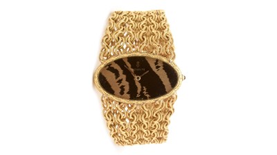 Lot 561 - Corum: an 18ct yellow gold cased manual-wind dress watch
