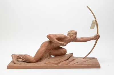 Lot 371 - An Art Deco style figure of an archer