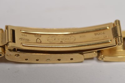 Lot 1028 - Rolex Oyster Perpetual: a lady's 18ct yellow gold automatic wristwatch