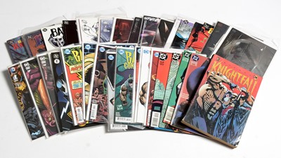 Lot 571 - Batman Graphic Novels