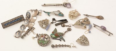 Lot 151 - A selection of jewellery