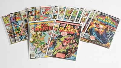 Lot 927 - Marvel Comics