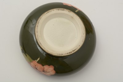 Lot 100 - Moorcroft Hibiscus bowl and cover, plate and small bowl