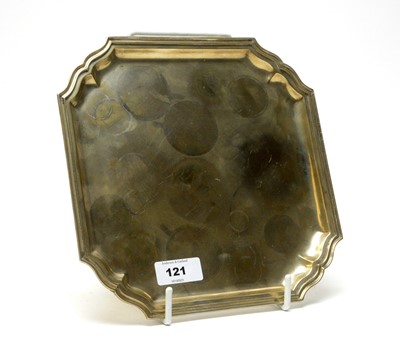 Lot 121 - A Dutch silver salver