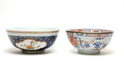 Lot 836 - Two 18th century Chinese bowls