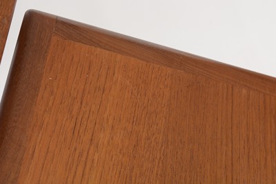 Lot 8 - A nest of graduated tables
