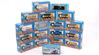 Lot 43 - Hornby 'Thomas & Friends' 00-gauge locomotives
