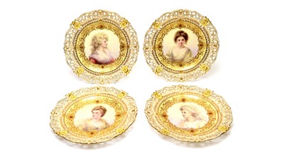 Lot 901 - A set of four Coalport  Chicago Exhibition cabinet plates