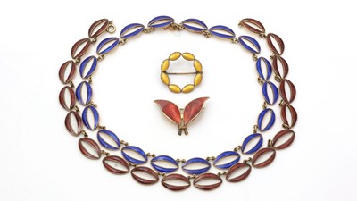 Lot 616 - Silver gilt enamel jewellery