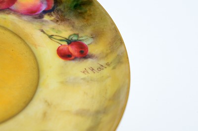 Lot 910 - Collection of fruit painted Worcester