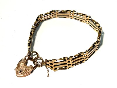 Lot 168 - Gold bracelet