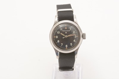 Lot 530 - Jaeger LeCoultre: a steel cased manual wind military wristwatch