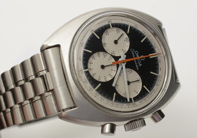 Lot 554 - Omega Seamaster: a steel cased manual-wind chronograph wristwatch