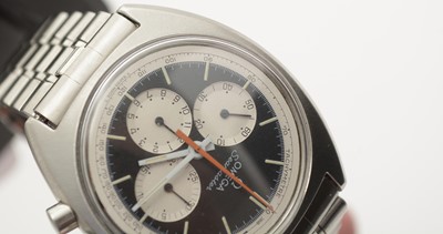 Lot 554 - Omega Seamaster: a steel cased manual-wind chronograph wristwatch