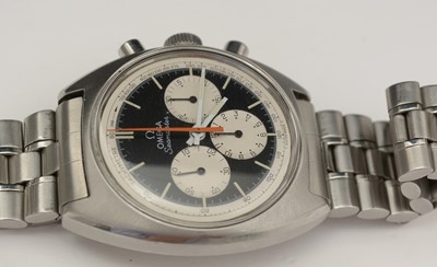 Lot 554 - Omega Seamaster: a steel cased manual-wind chronograph wristwatch