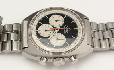 Lot 554 - Omega Seamaster: a steel cased manual-wind chronograph wristwatch