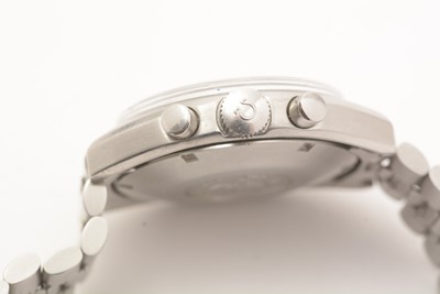 Lot 554 - Omega Seamaster: a steel cased manual-wind chronograph wristwatch