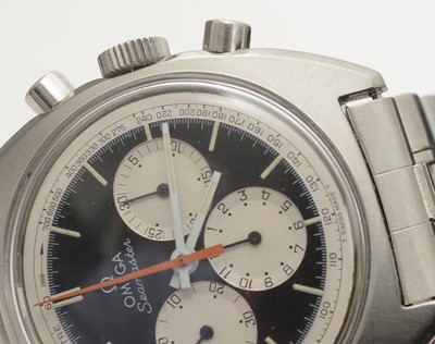Lot 554 - Omega Seamaster: a steel cased manual-wind chronograph wristwatch
