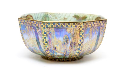 Lot 904 - Wedgwood Fairyland lustre bowl