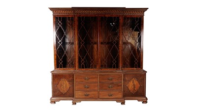 Lot 971 - W M Richardson, Leeds: A large good quality Georgian style mahogany breakfront glazed bookcase