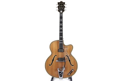 Lot 388 - 1961 Golden Hofner