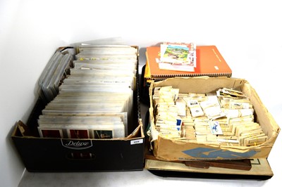 Lot 209 - A large collection of cigarette cards