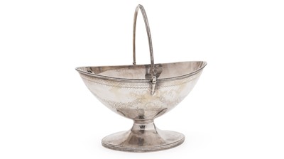 Lot 157 - A Scottish sugar basket