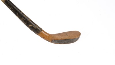 Lot 246 - A hickory shafted longnose golf club
