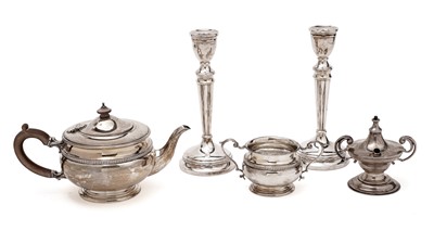 Lot 168 - A George V silver teapot; and other items