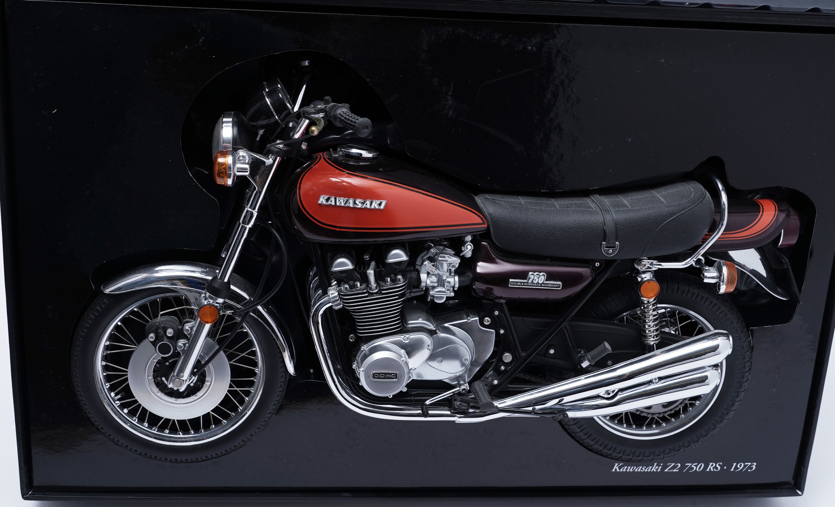 Lot 893 - Minichamps Kawasaki Z2 750 RS