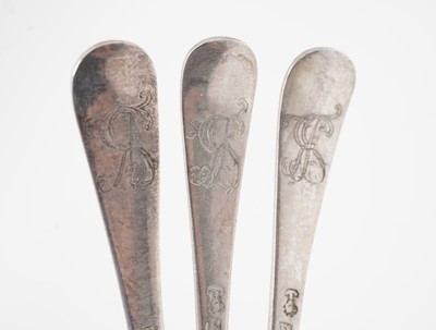 Lot 1393 - A set of six late 18th Century Maltese dessert spoons
