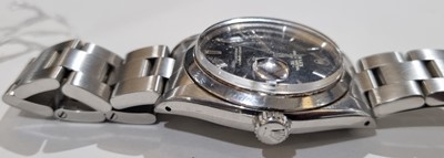 Lot 1025 - Rolex Oyster Perpetual Date: a stainless steel cased automatic wristwatch