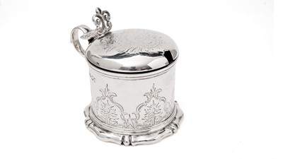 Lot 219 - An early Victorian mustard pot