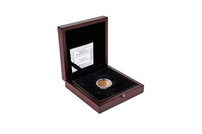 Lot 247 - A Queen Elizabeth II gillick gold sovereign
