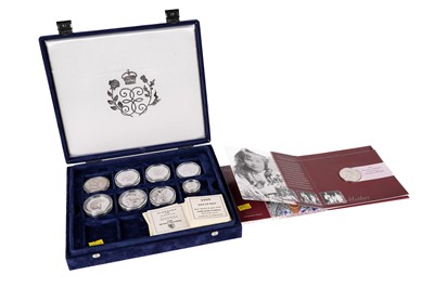 Lot 267 - Queen Elizabeth The Queen Mother silver proof coin collection and other coins